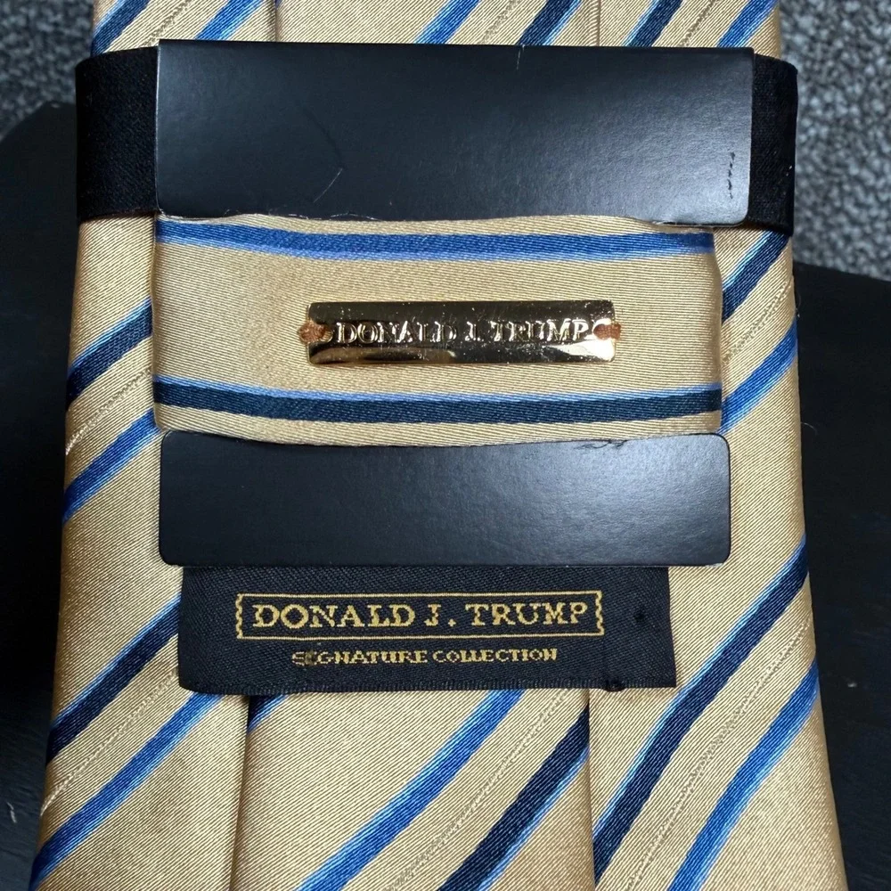 Donald‎ J Trump Necktie Mens Gold Blue Striped Signature Collection Silk Tie NWT